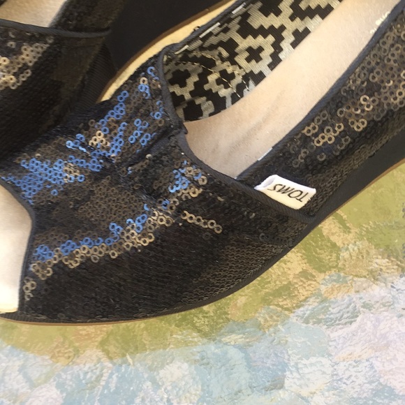 Toms Black Sequin Wedges - Picture 3 of 8